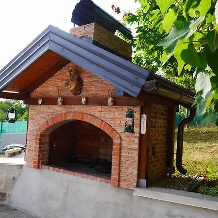 Апартаменты Halilovic *