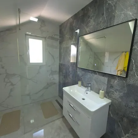 Апартаменты Halilovic