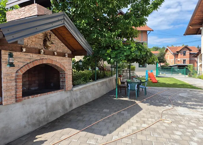 Apartment Halilovic Hadzici